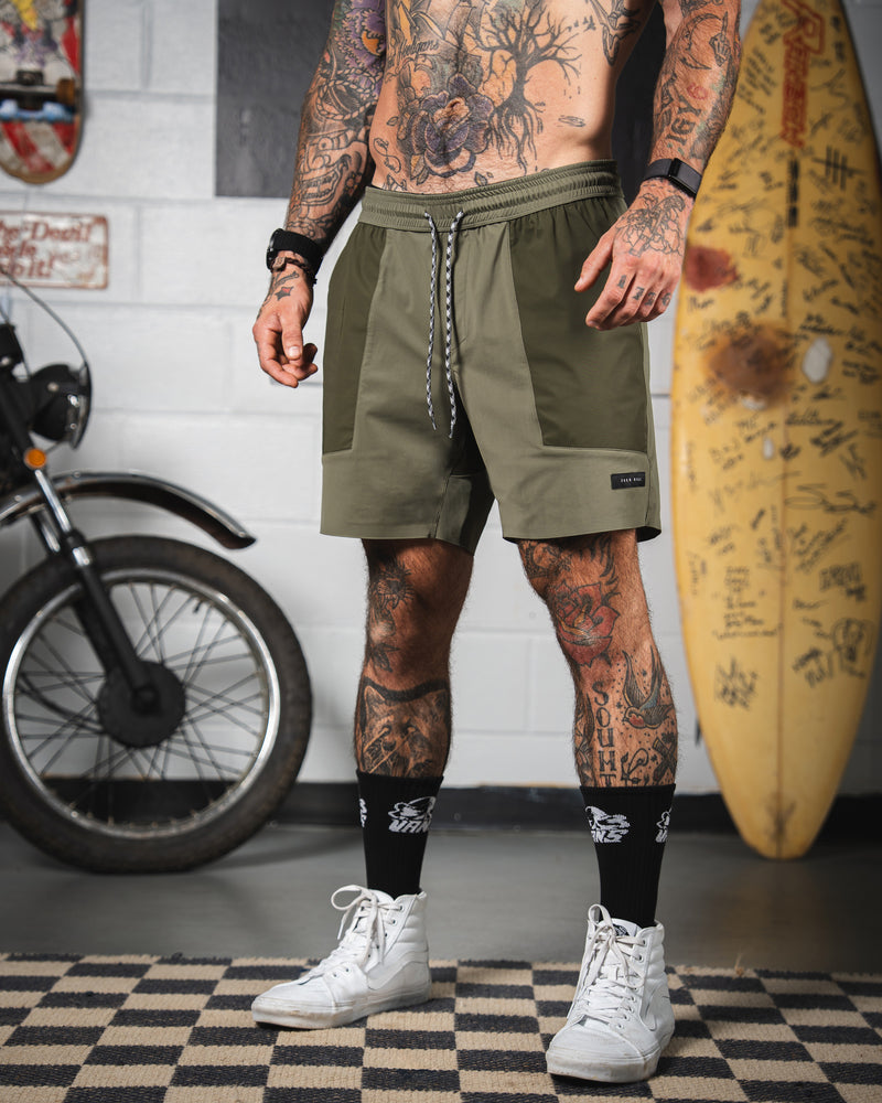Carlsbad Short V2